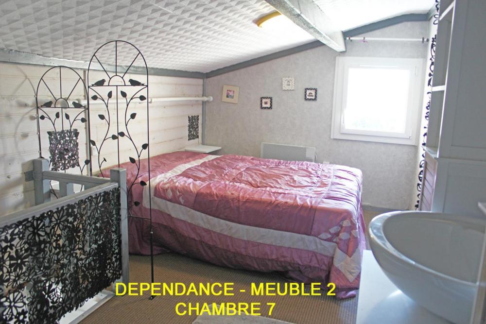 Chez Martine Et Bernard Bed & Breakfast Saint-Vincent-Sterlanges Exterior photo